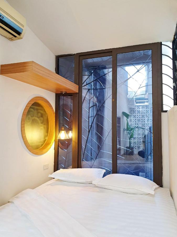 20X19 Apartment Ханой Екстериор снимка