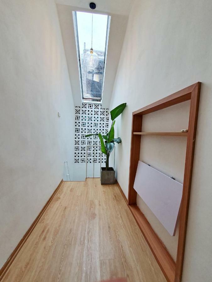 20X19 Apartment Ханой Екстериор снимка